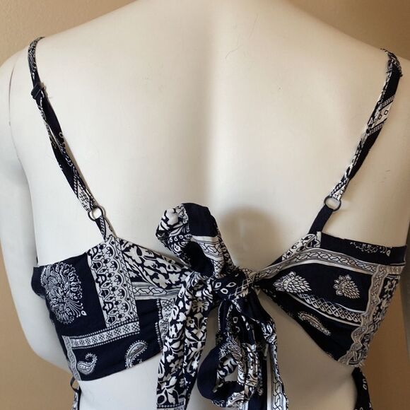 NWT Fashion Nova Paisley Desires Romper - Navy - Picture 13 of 15